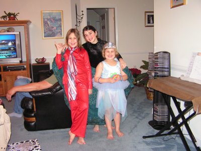 ./2004/Thanksgiving/thumbThanksgiving